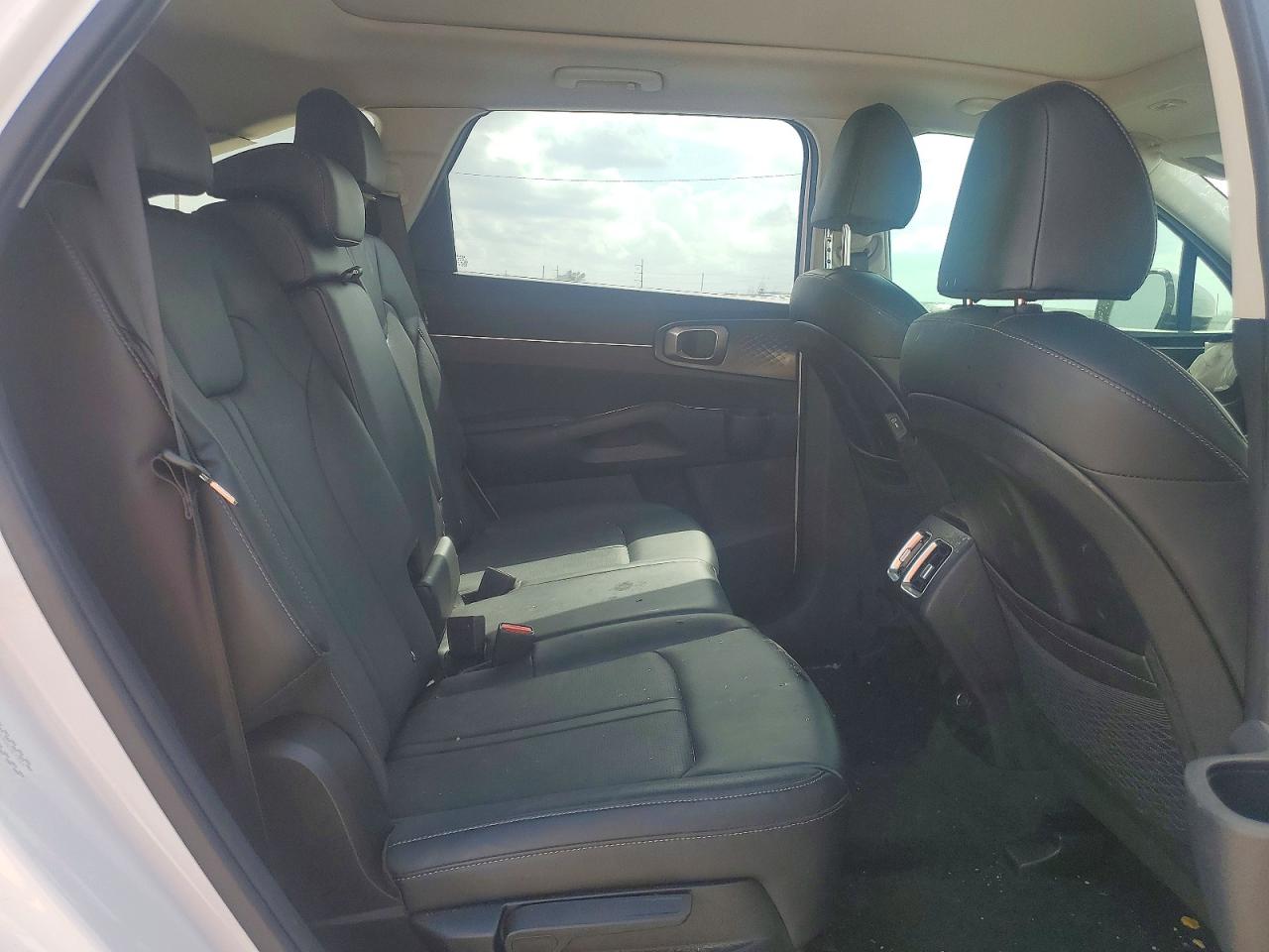 Kia Sorento S