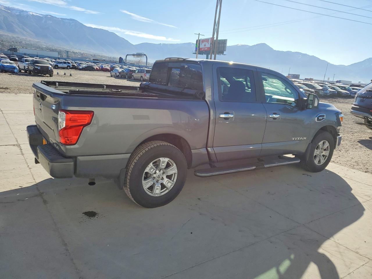 Nissan Titan S