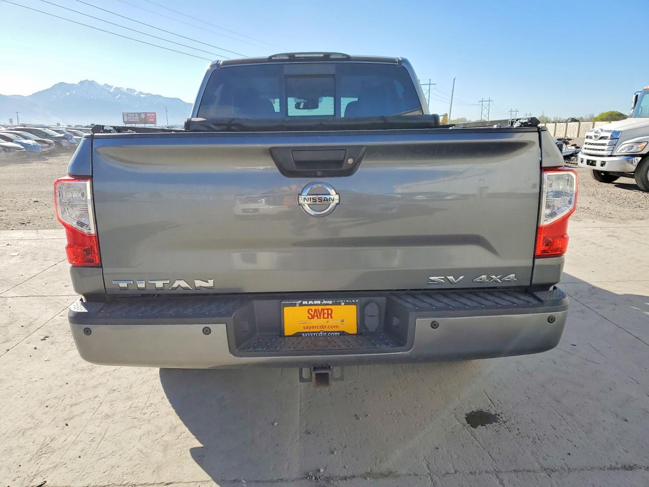 Nissan Titan S