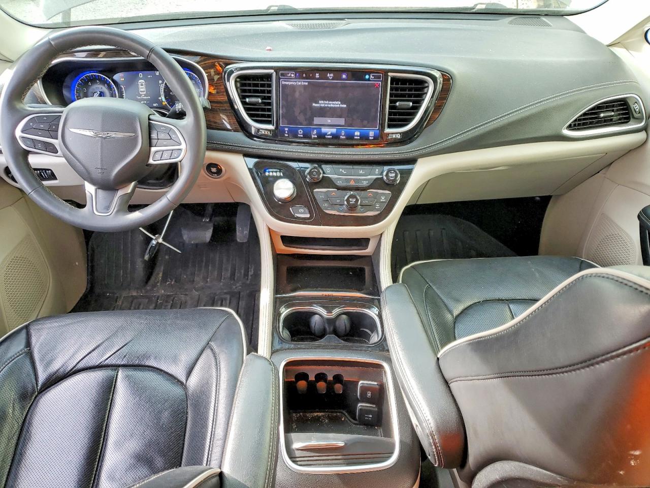 Chrysler Pacifica Limited