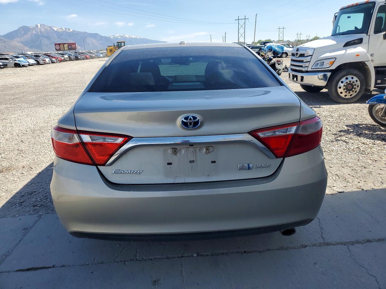Toyota Camry Xle