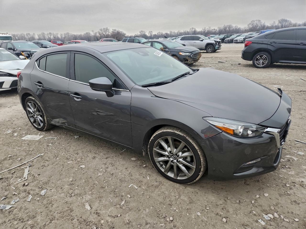 Mazda 3 Touring