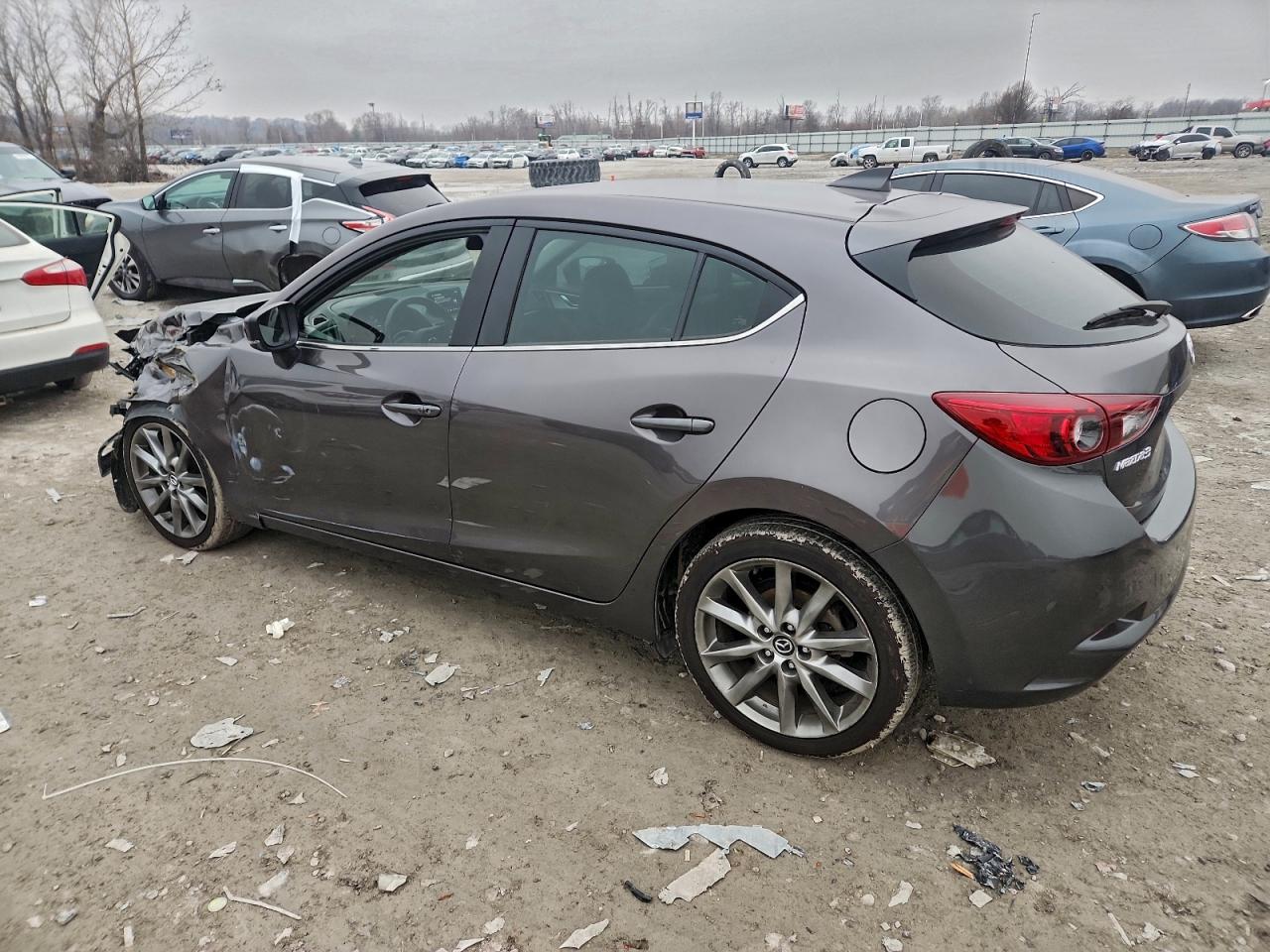 Mazda 3 Touring