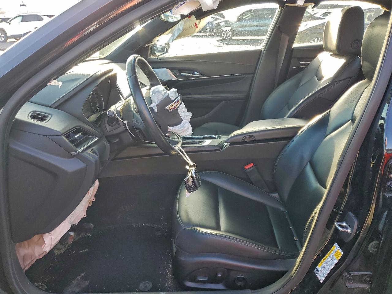 Cadillac CT4 Luxury +