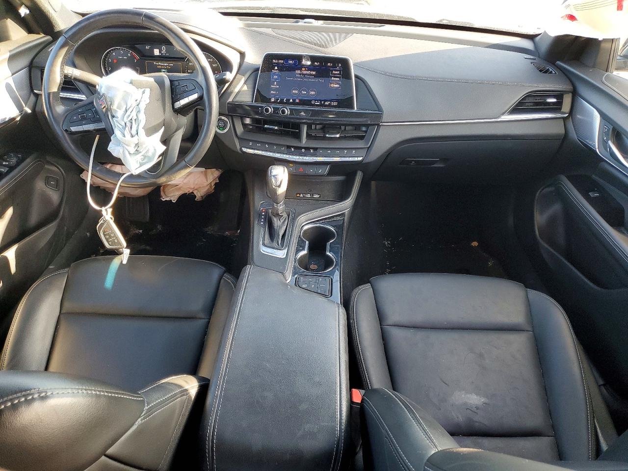 Cadillac CT4 Luxury +