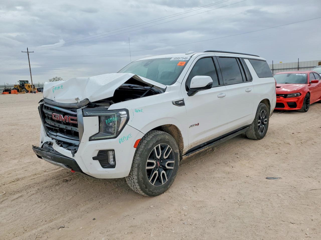 Salvage GMC Yukon Image