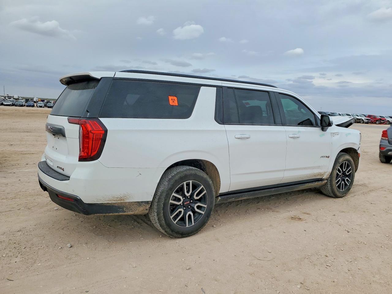 GMC Yukon K1500 At4