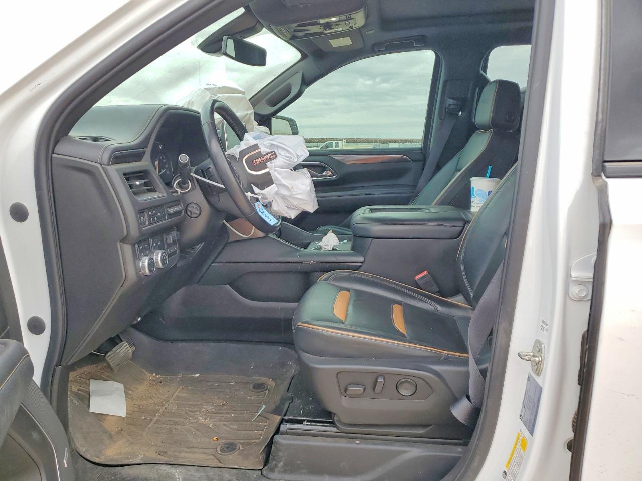 GMC Yukon K1500 At4