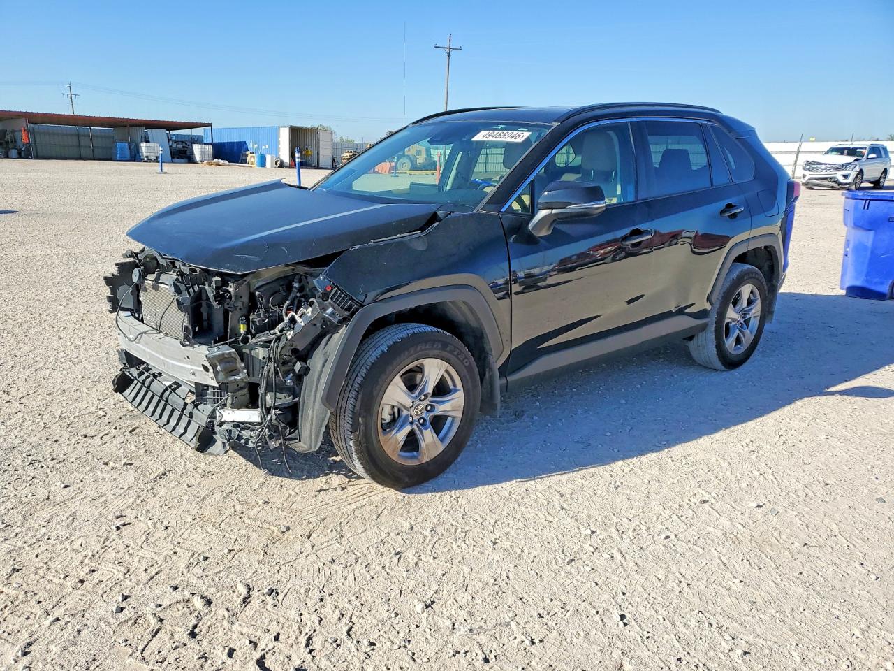 Salvage Toyota RAV4 Image