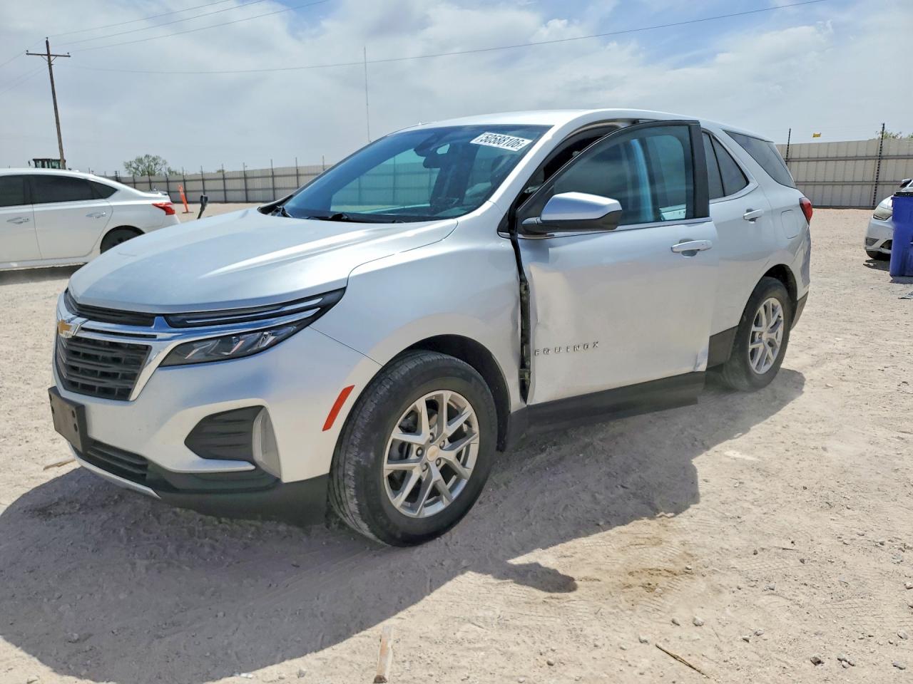 Salvage Chevrolet Equinox Image