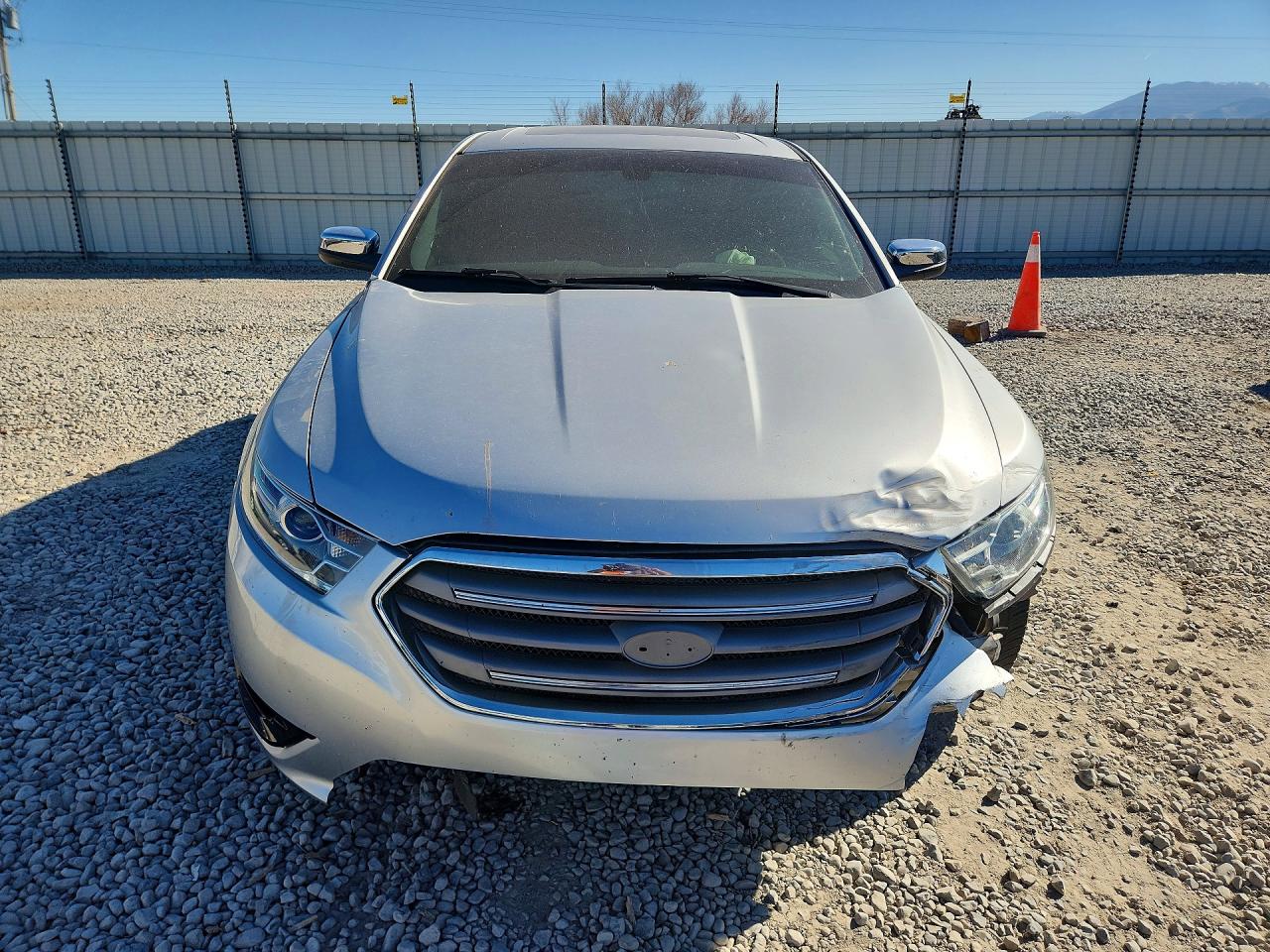 Ford Taurus Limited