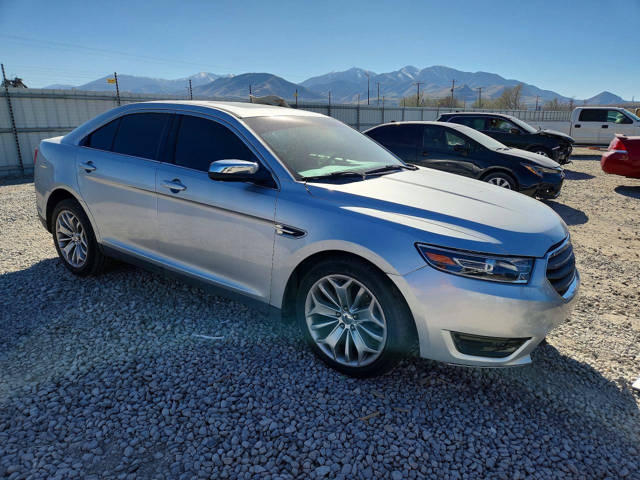 Ford Taurus Limited
