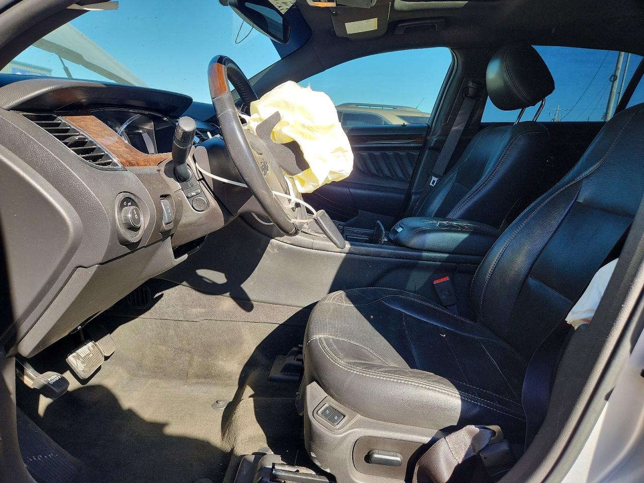 Ford Taurus Limited