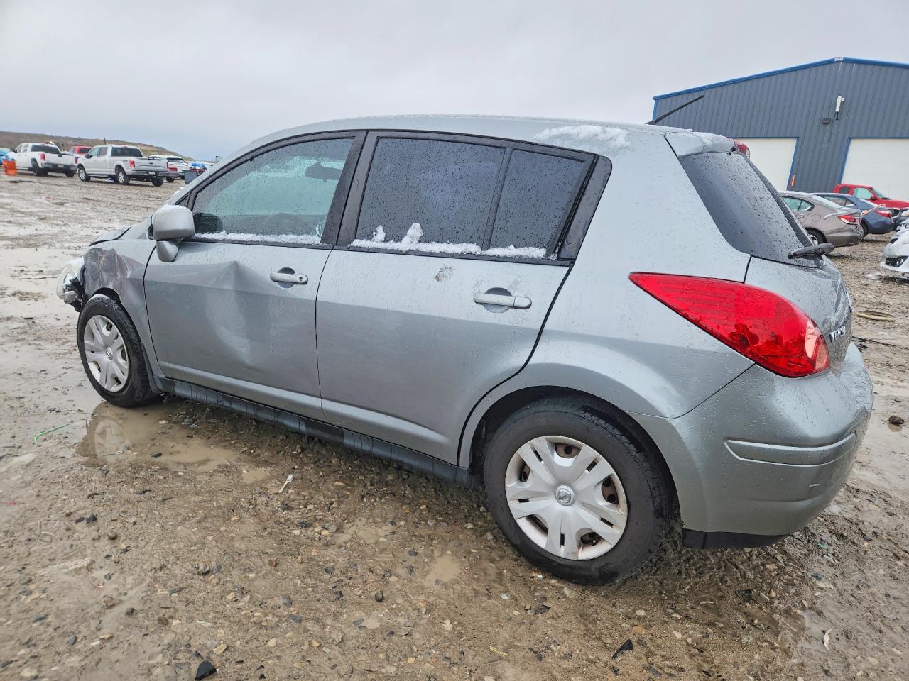 Nissan Versa 1.8 S