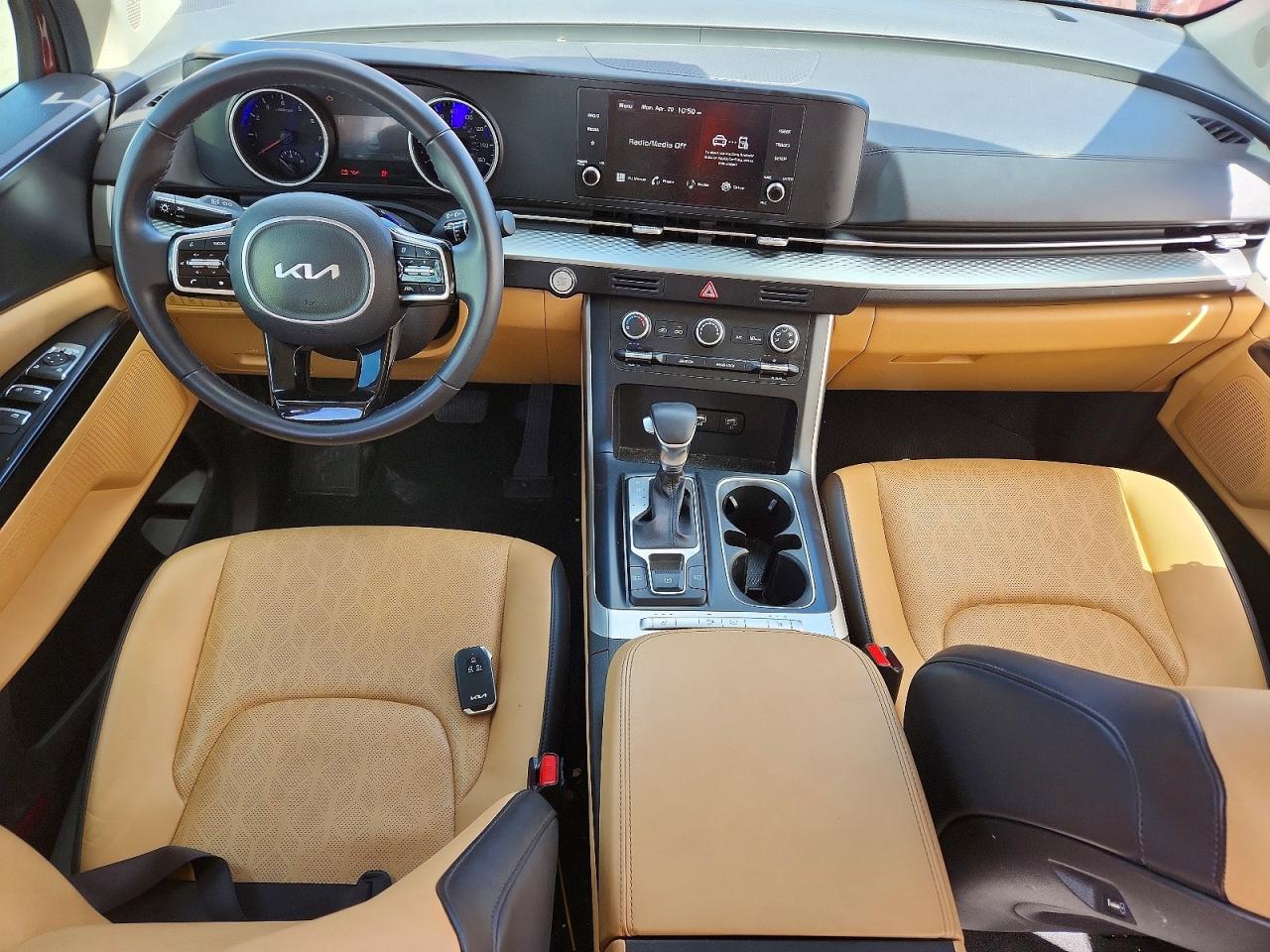Kia Carnival Lx