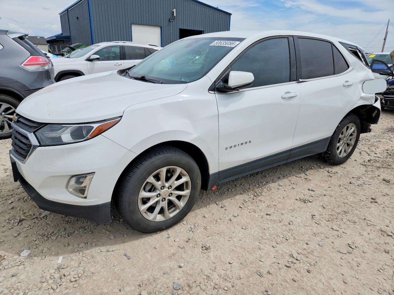 Salvage Chevrolet Equinox Image