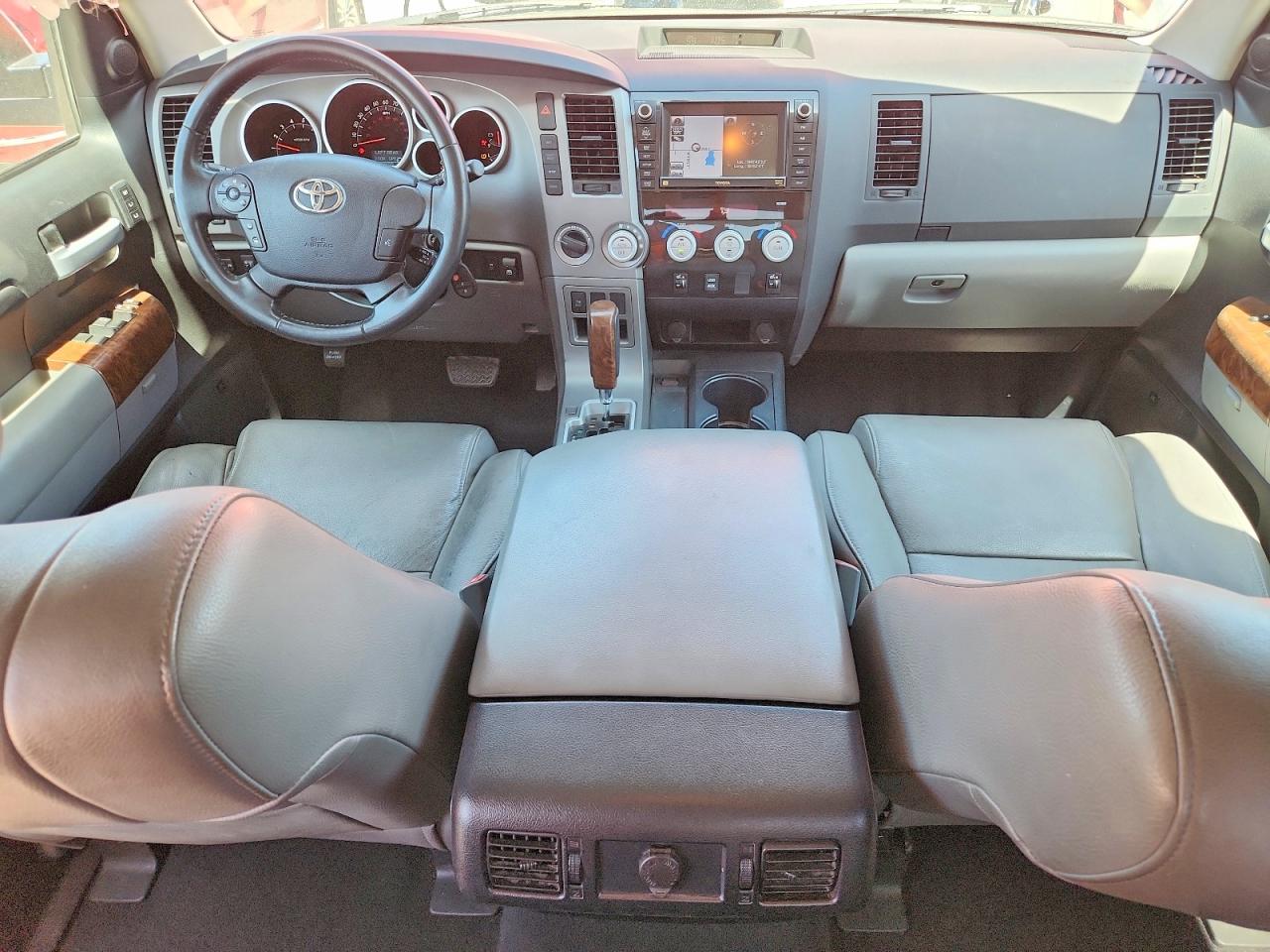 Toyota Tundra Crewmax Limited