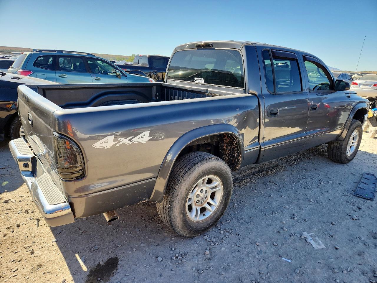 Dodge Dakota Quad Slt