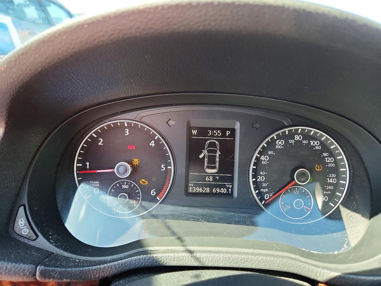 Volkswagen Passat Sel