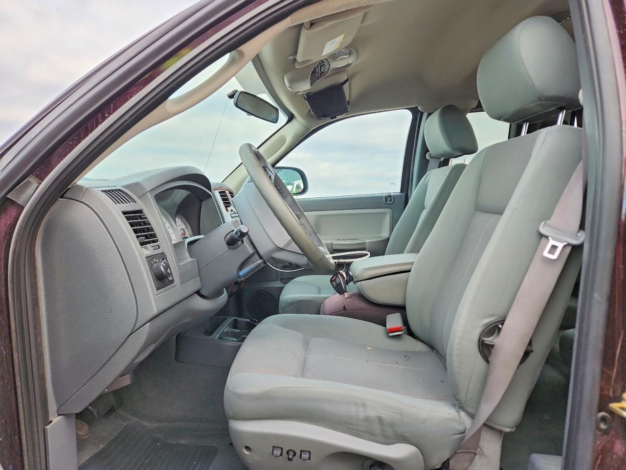 Dodge Dakota Slt