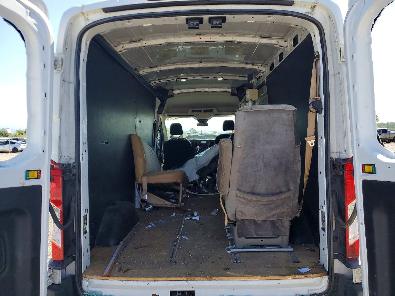 Ford Transit T-250