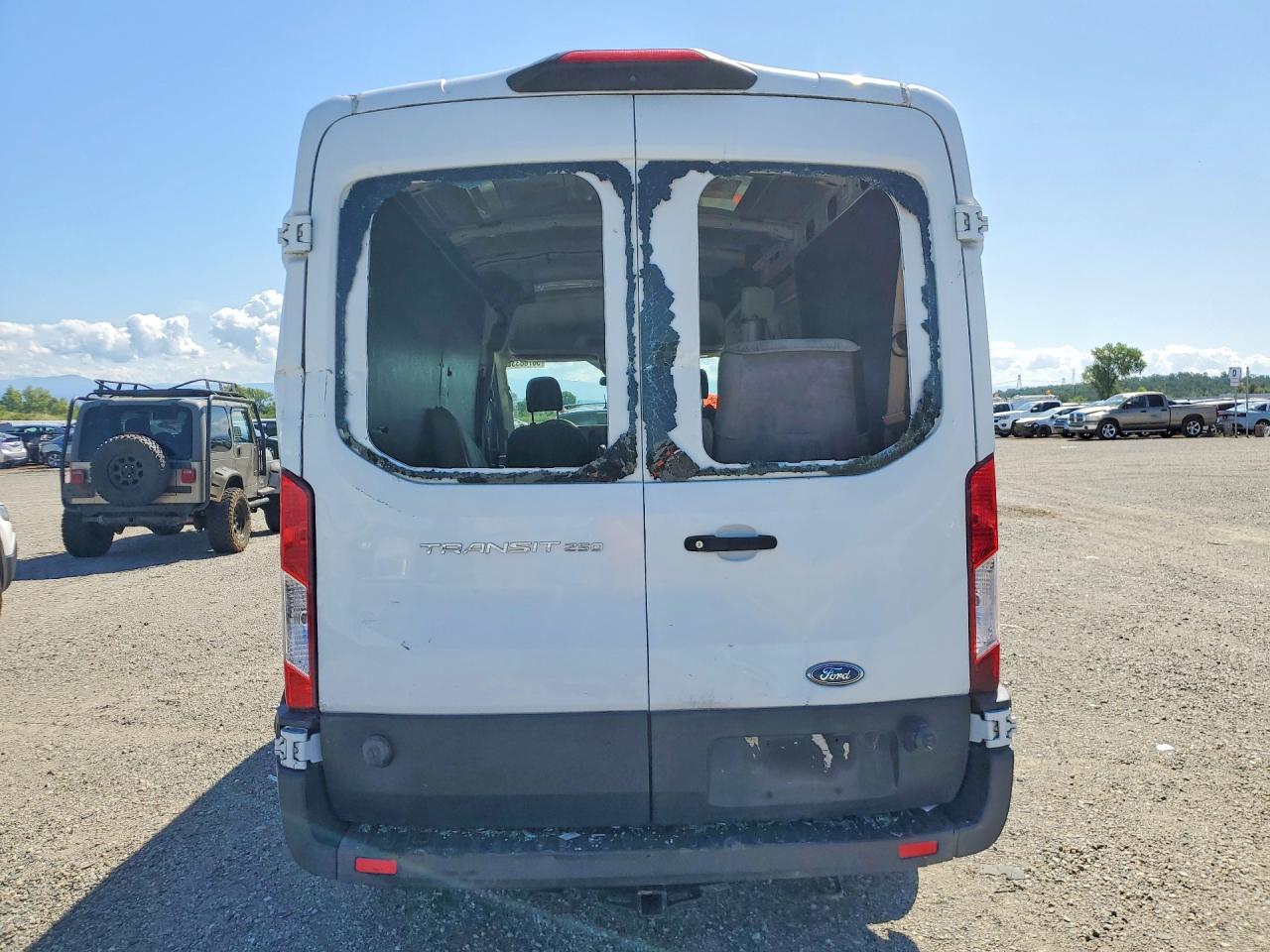 Ford Transit T-250
