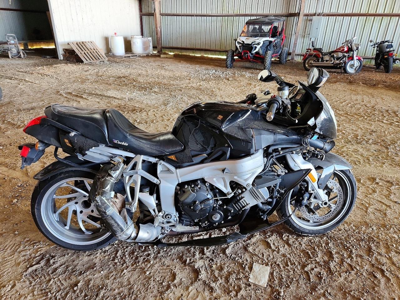 Salvage BMW K Image