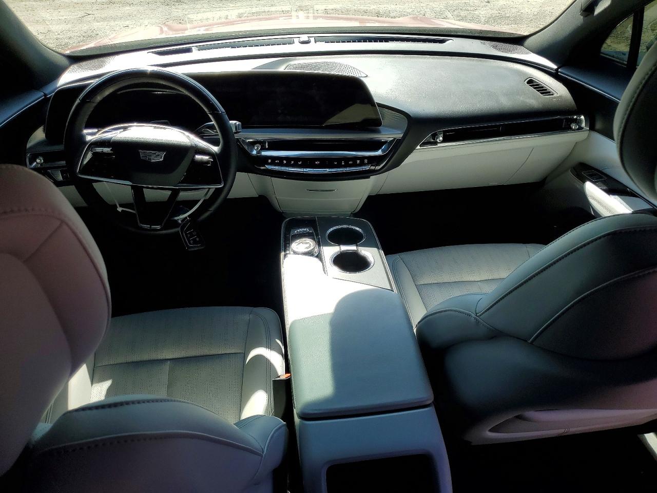 Cadillac LYRIQ Luxury