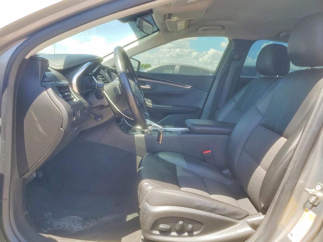 Chevrolet Impala Lt
