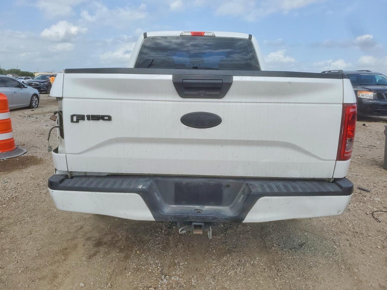 Ford F-150 Super Cab
