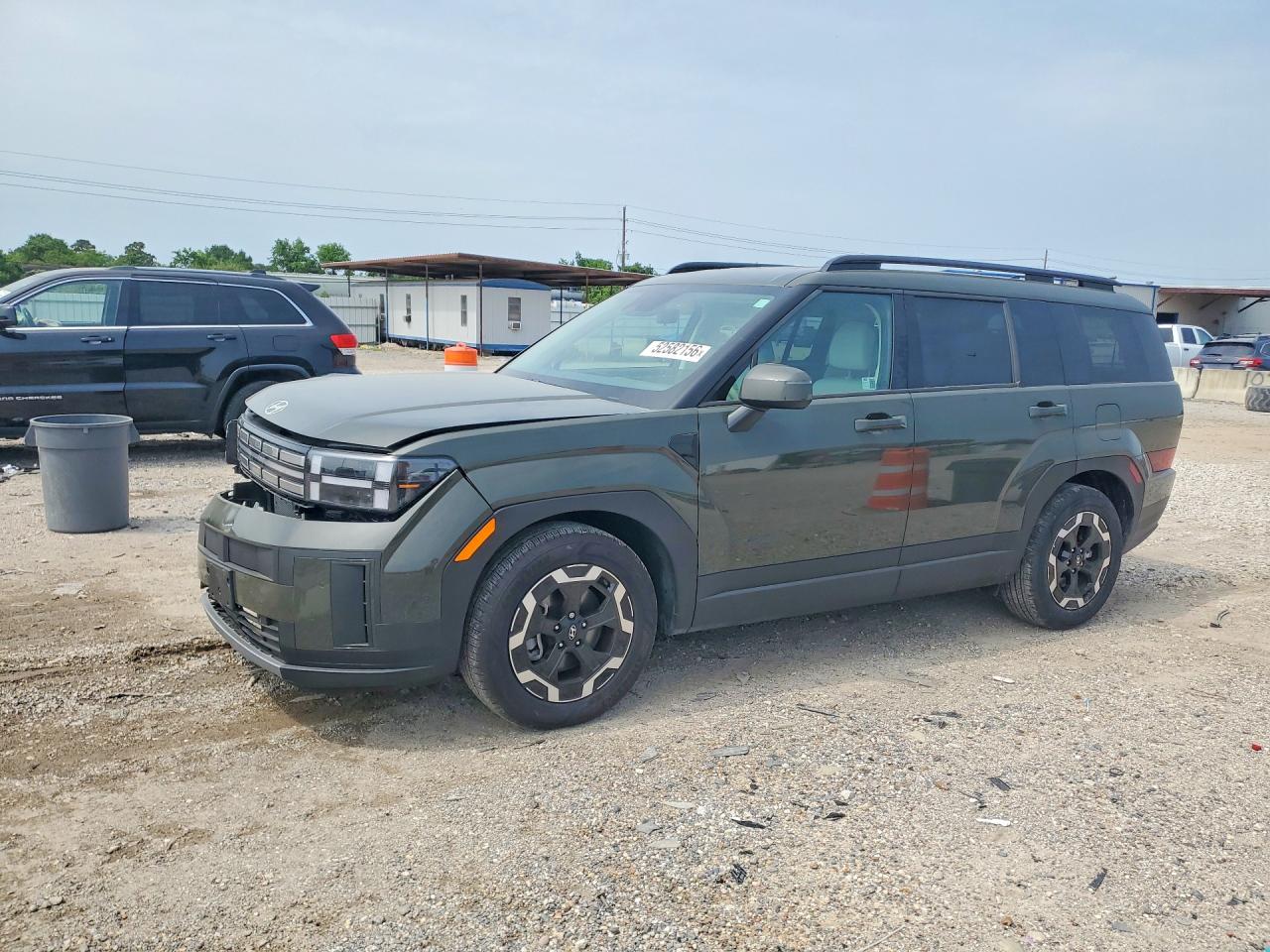 Salvage Hyundai SANTA FE Image