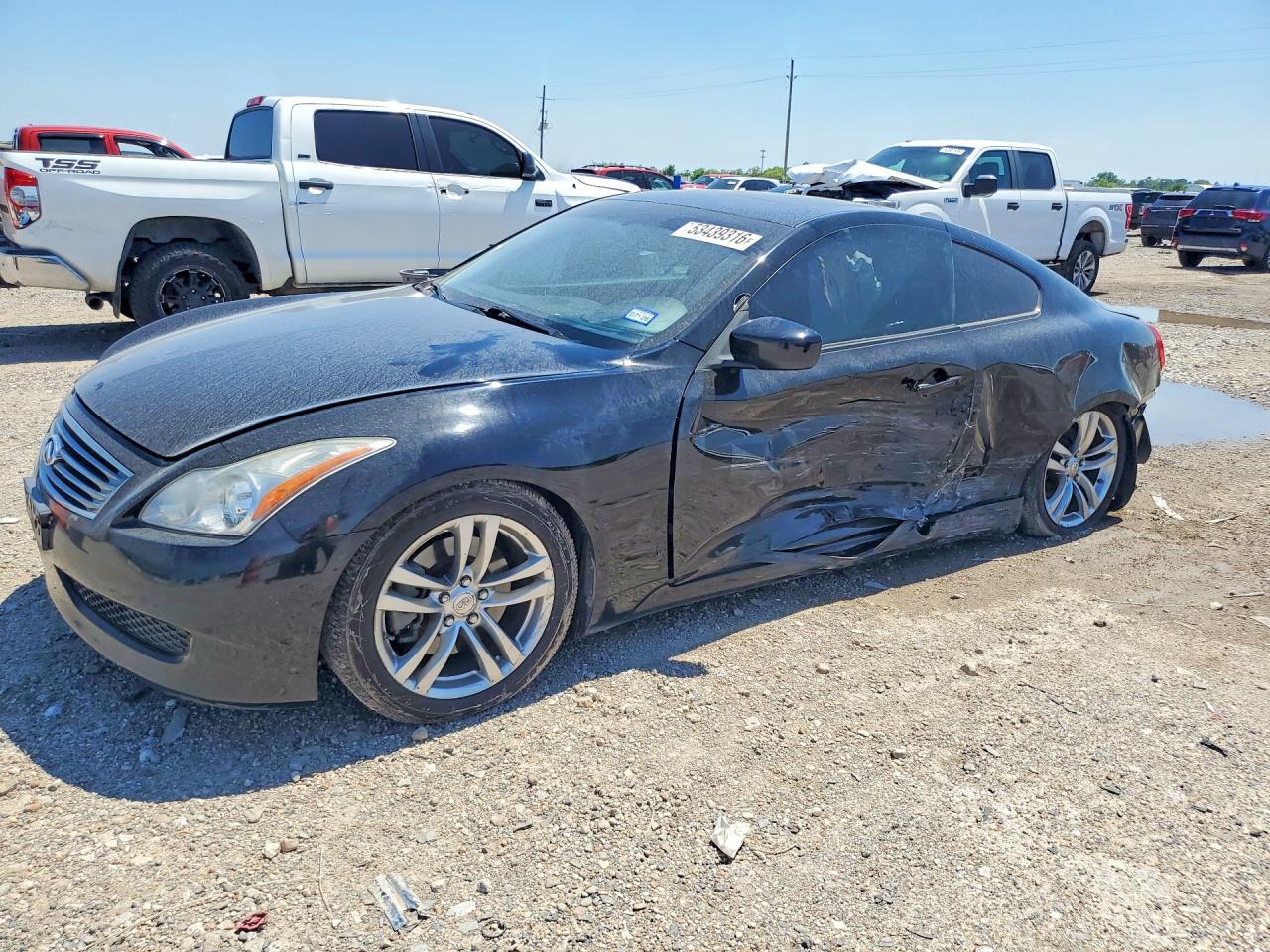 Salvage INFINITI G37 Image