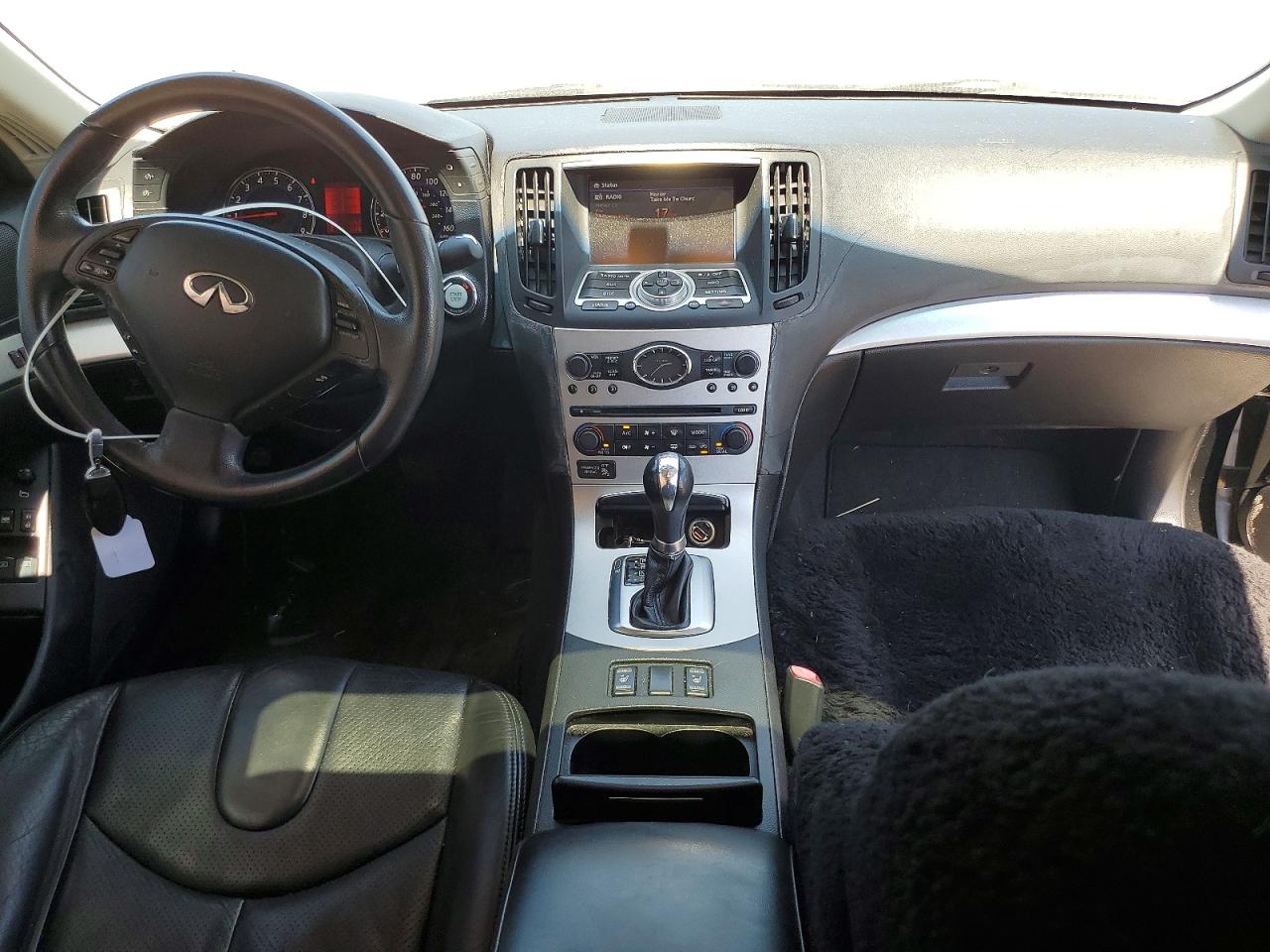 INFINITI G37 Base