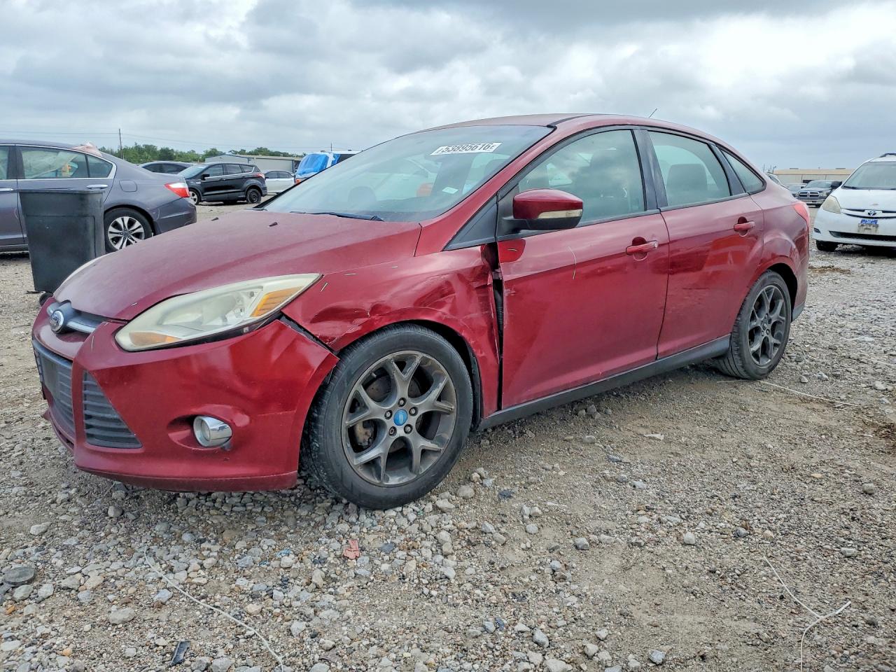 Salvage Ford Focus Image