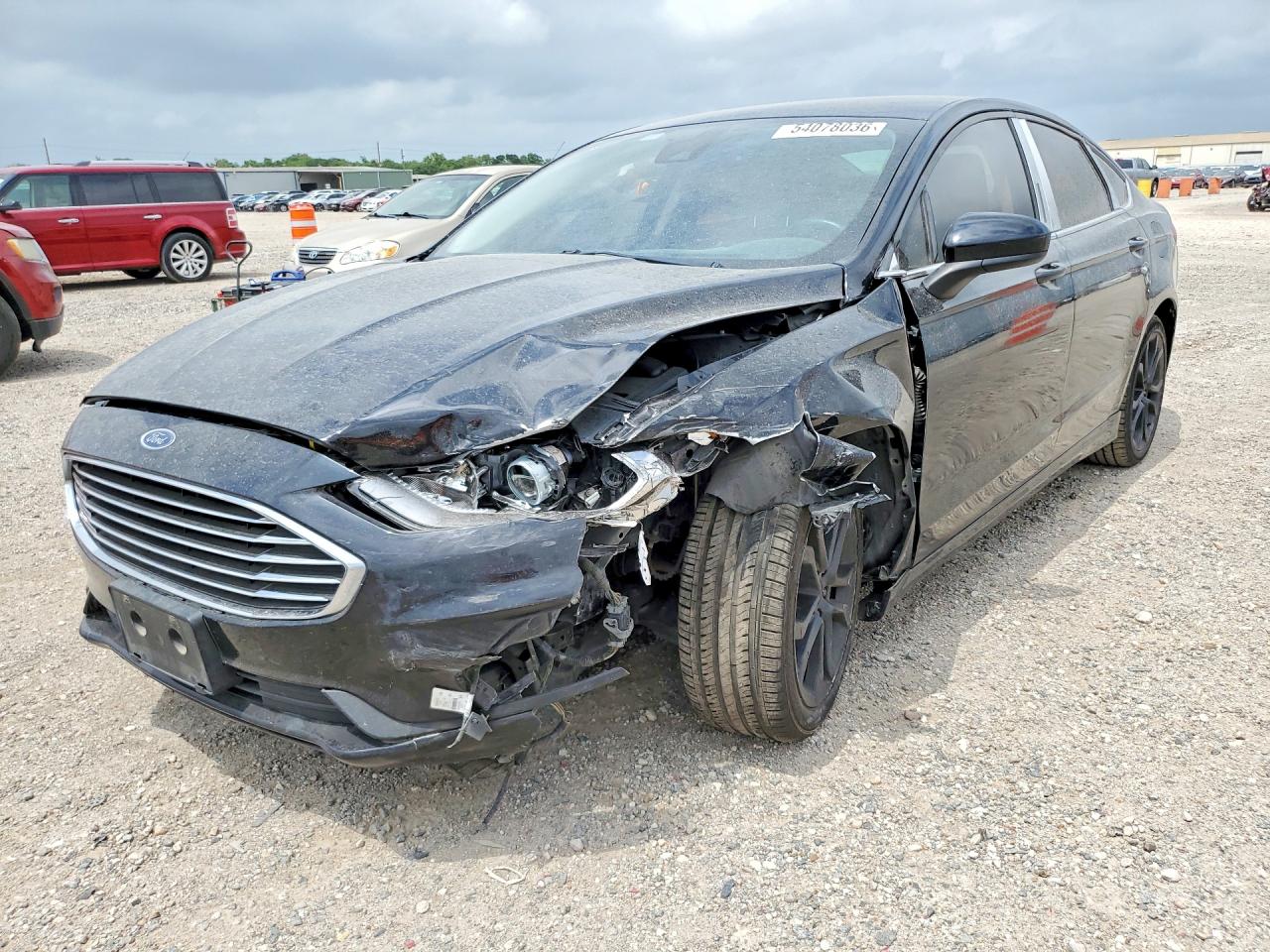Salvage Ford Fusion Image