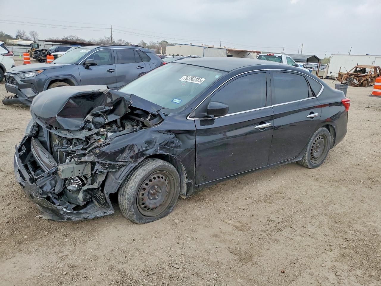 Salvage Nissan Sentra Image