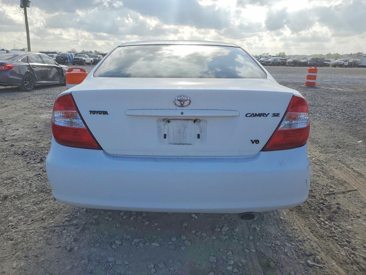 Toyota Camry Se V6