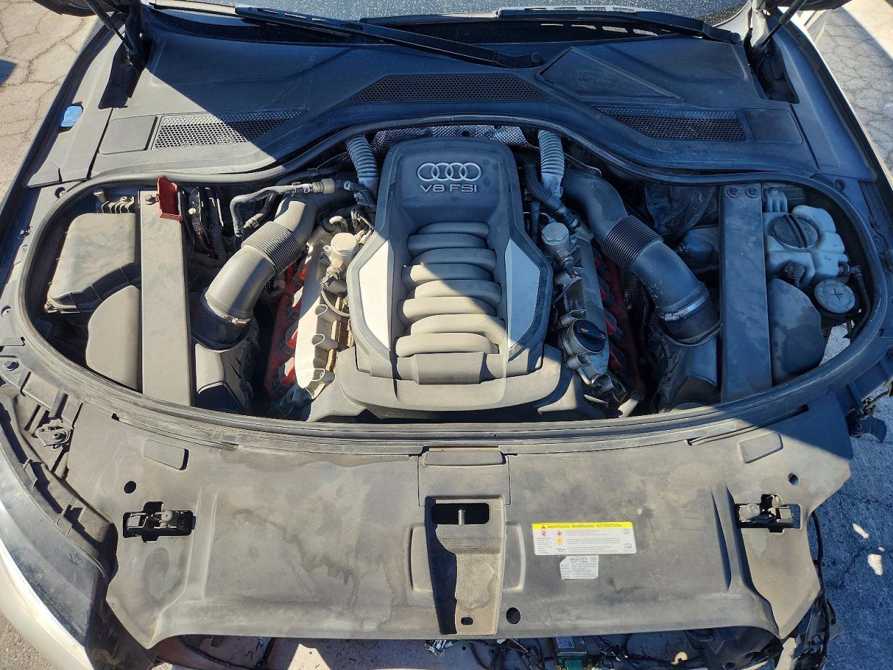 Audi A8 L Quattro