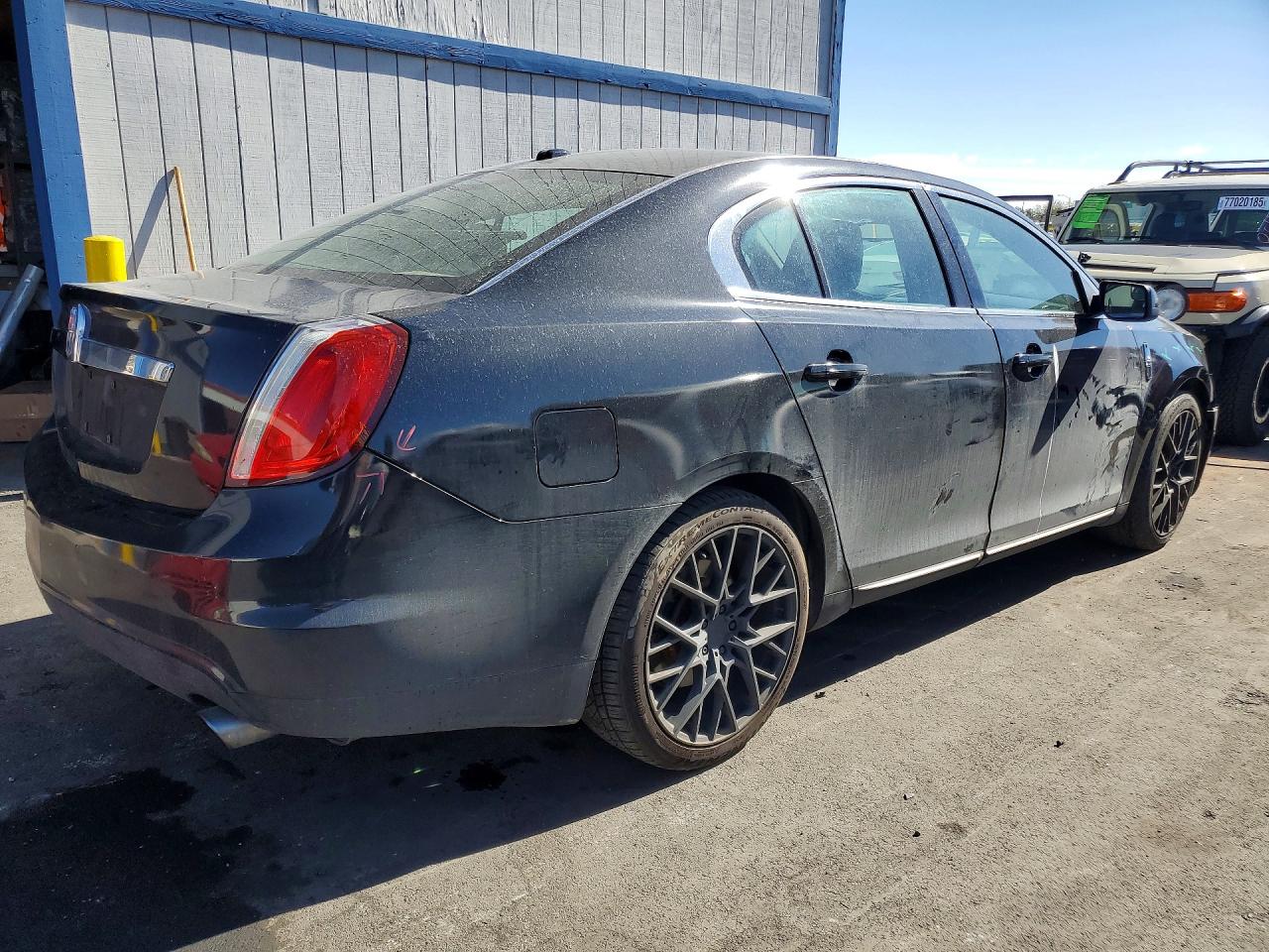 Lincoln MKS