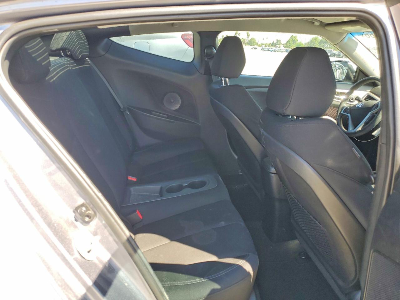 Hyundai VELOSTER Base