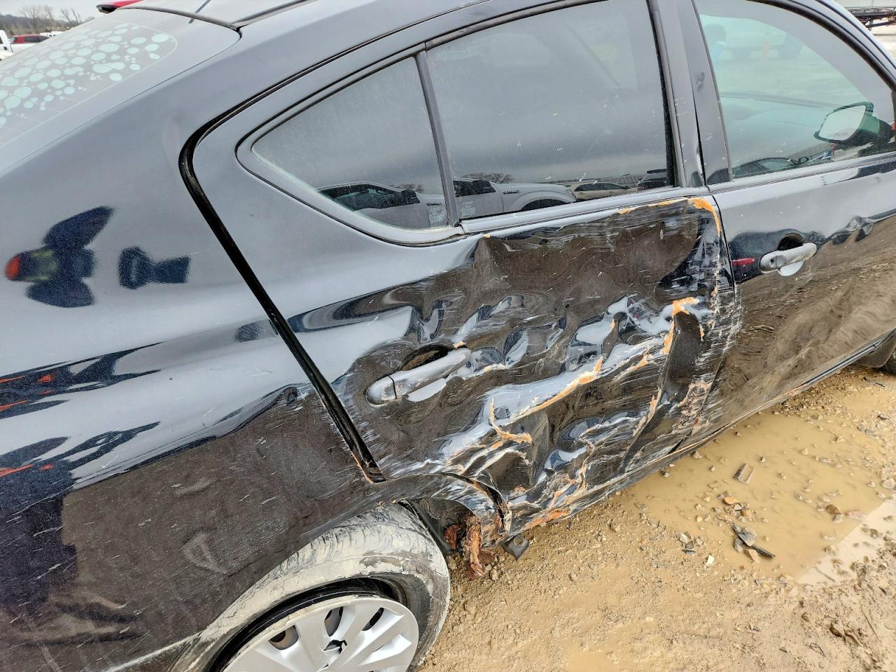Nissan Versa 1.6 S Plus