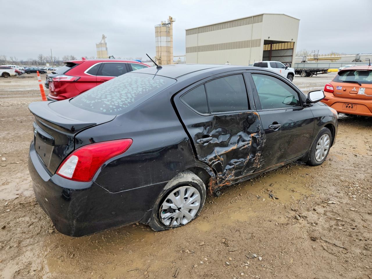 Nissan Versa 1.6 S Plus