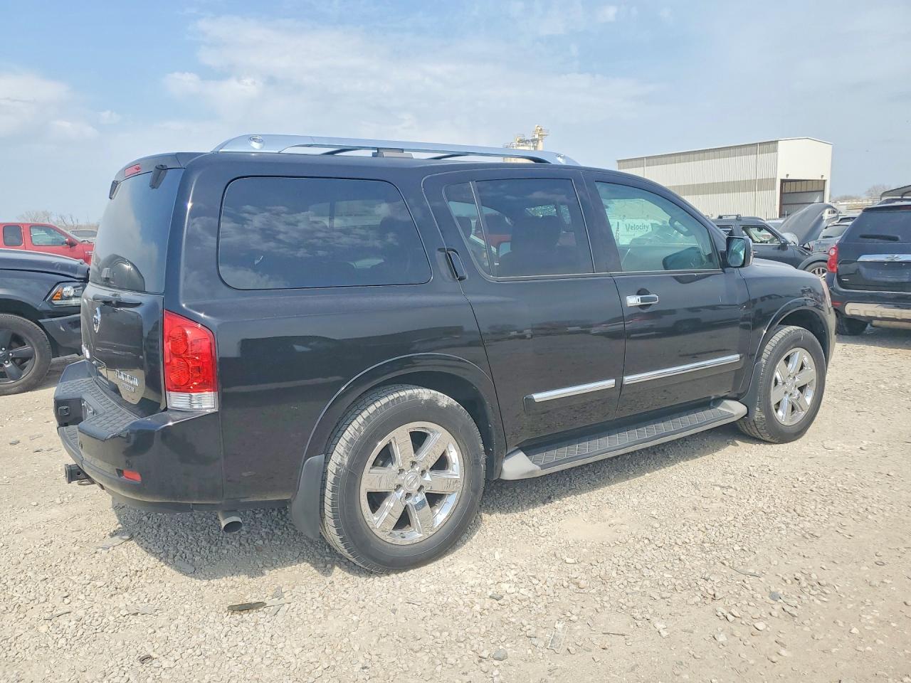 Nissan Armada Platinum