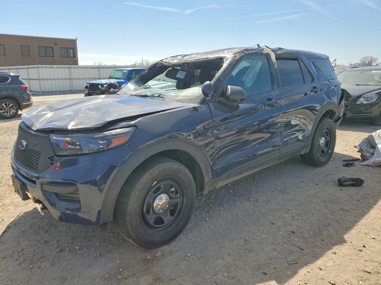 Salvage Ford Explorer Image