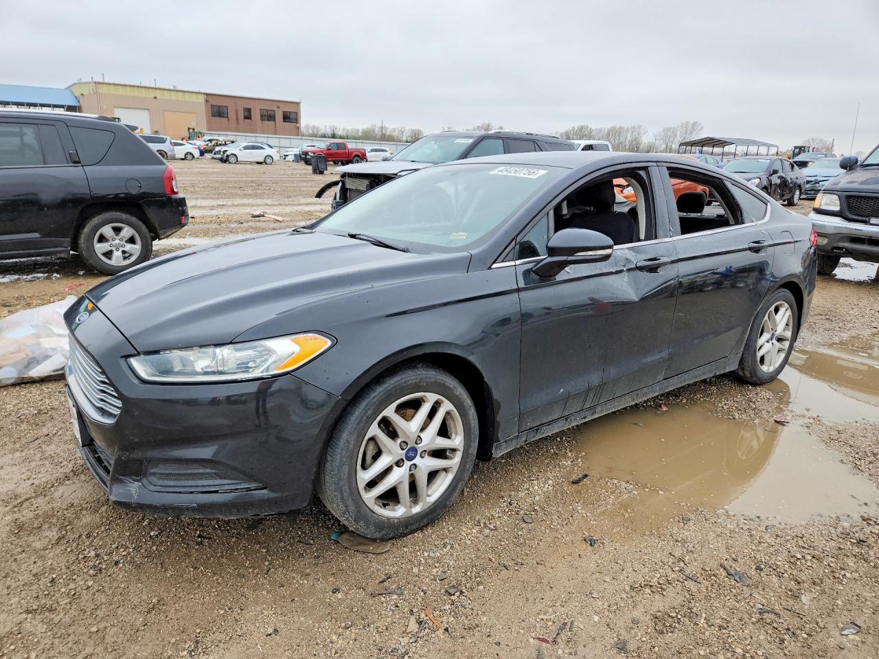 Salvage Ford Fusion Image