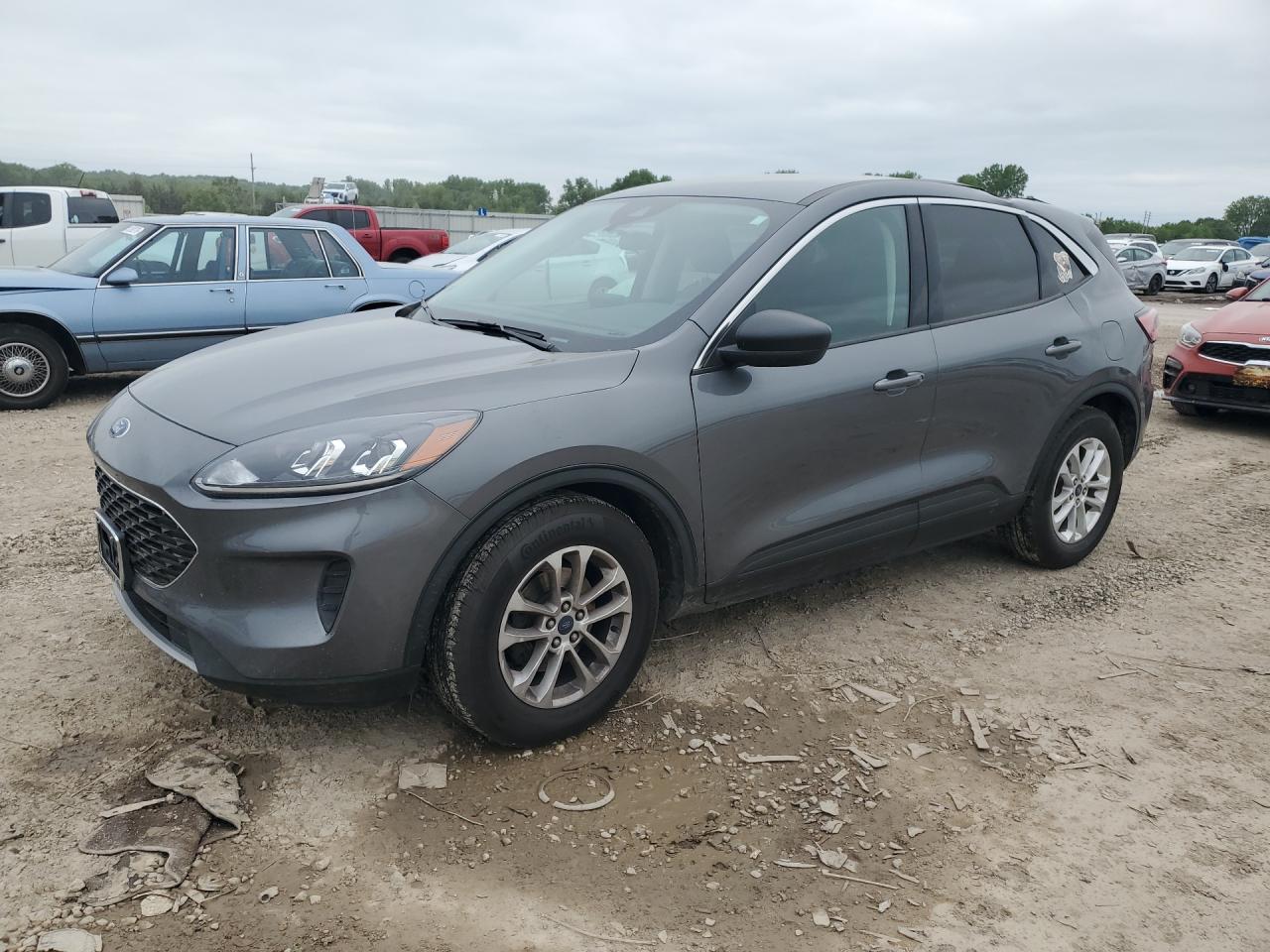 Salvage Ford Escape Image