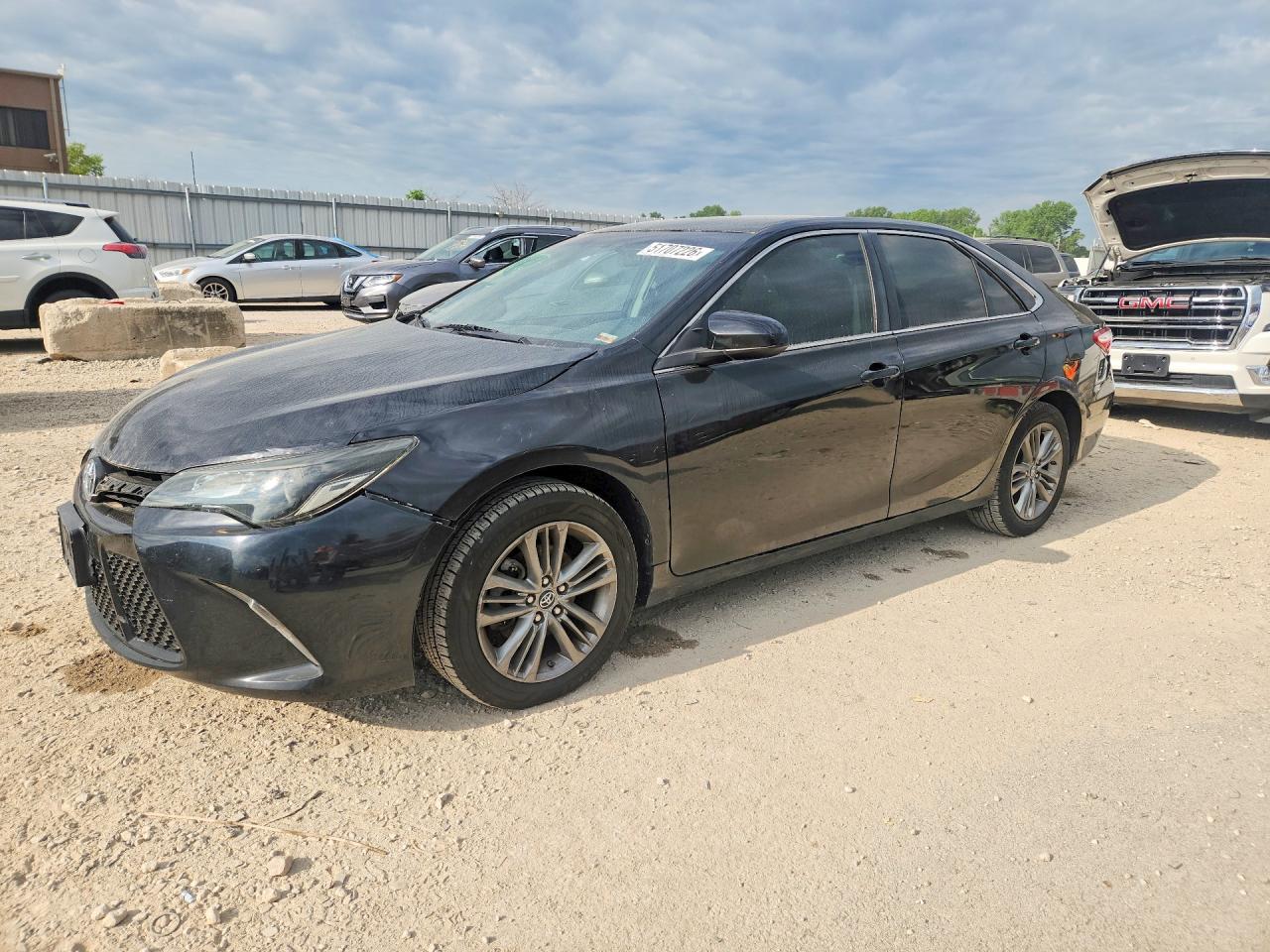 Salvage Toyota Camry Image