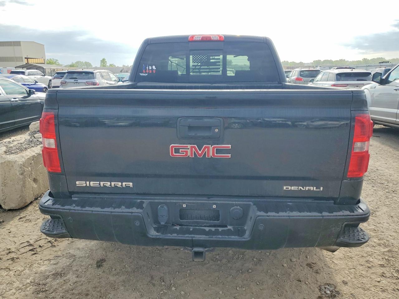 GMC Sierra K1500 Denali