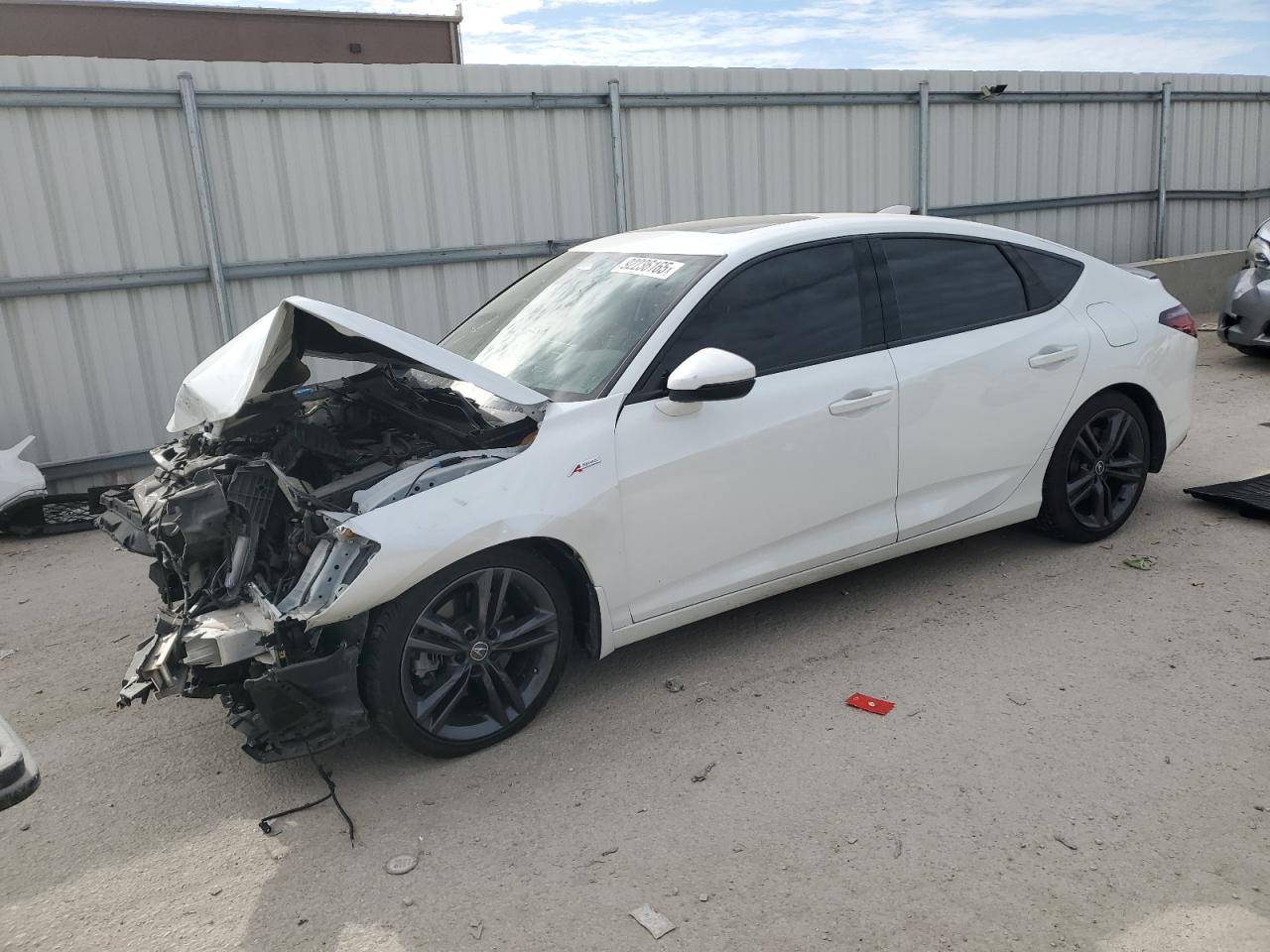 Salvage Acura Integra Image
