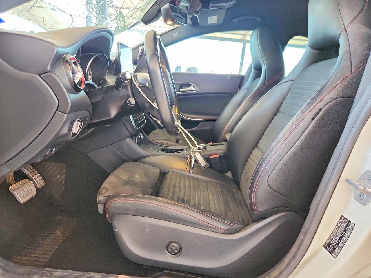 Mercedes-Benz Cla-class 250
